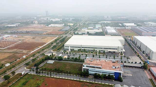 Vinaconex thu hút 10 nhà đầu tư hoạt động ổn định tại khu CNC 2, khu CNC Hoà Lạc