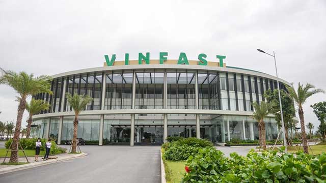 Vingroup huy động gần 7.000 tỷ để bơm vốn cho VinSmart, VinFast